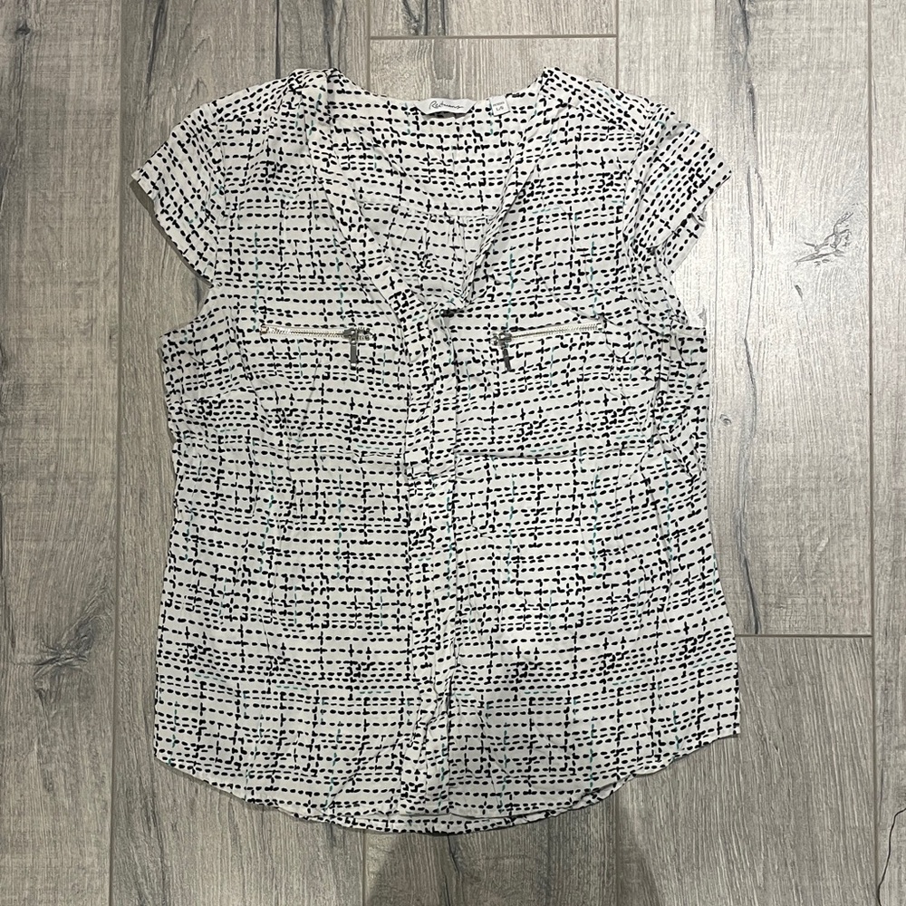 Reitmans Black and White Patterned Top